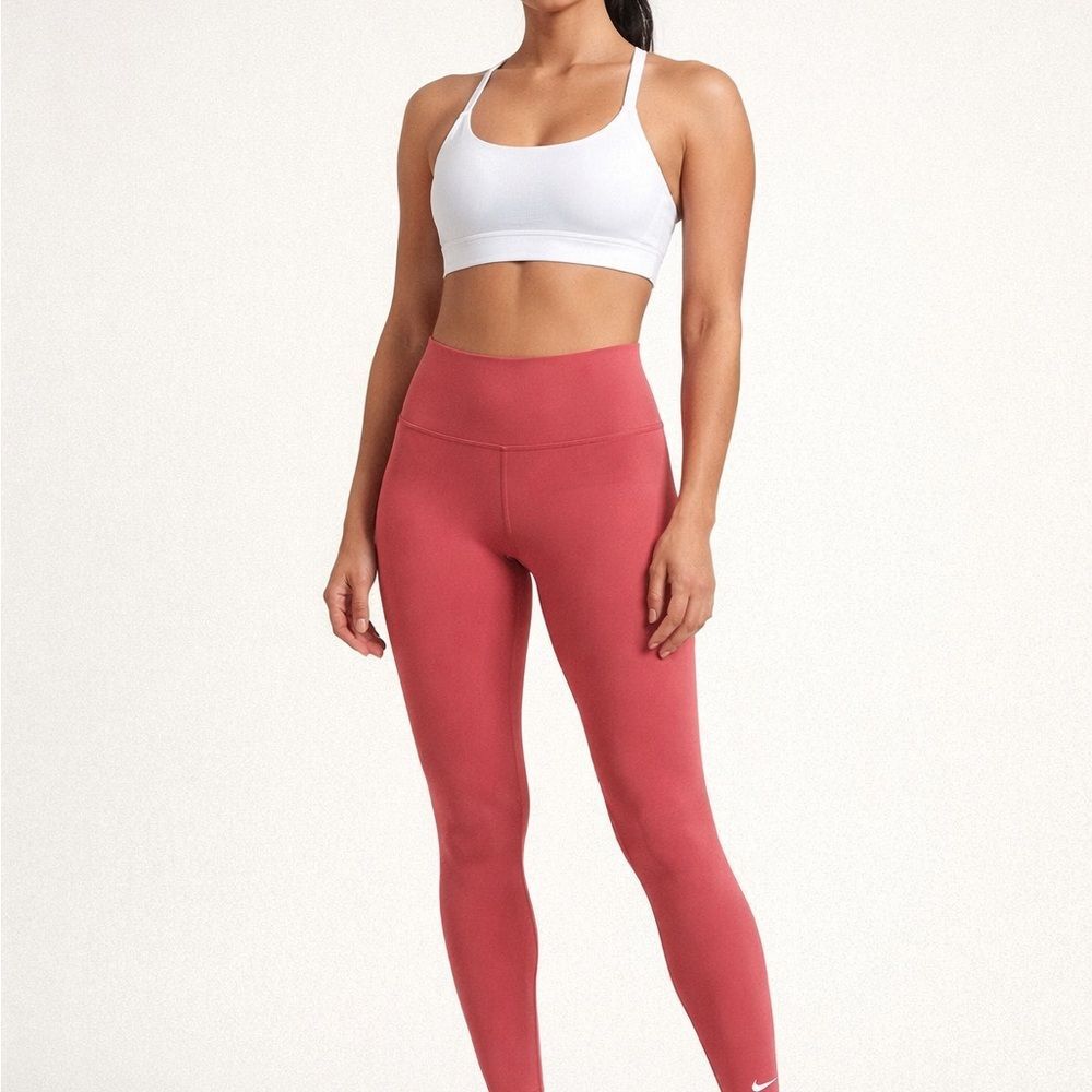 NWT Nike One Mid-Rise Yoga Leggings – Women’s coral color Size M